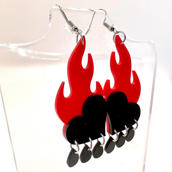 Flaming Heart Earrings - 3D Earrings - Rain Drop Earrings - Halloween Earrings - Picture 5 of 8